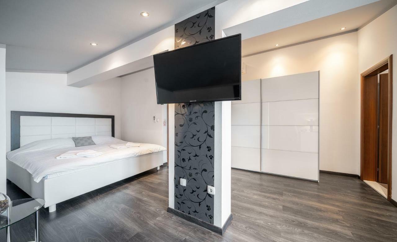 The Suites - Small Luxury Living Vodice Dış mekan fotoğraf